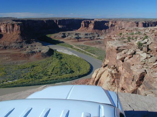 Canyonlands - Overlooking Green River