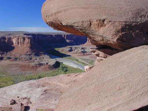 Canyonlands - Overlooking Green River