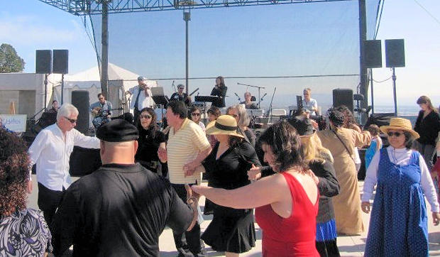 Anne at 2009 Greek Festival in Oakland