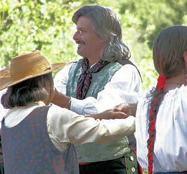 Anne at the 2004 Old Adobe fiesta in Petaluma
