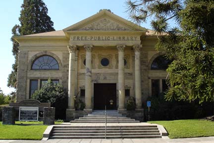 1904 Carnegie Library