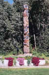 totem.jpg (62142 bytes)