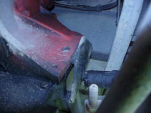 clutch02.jpg (16055 bytes)