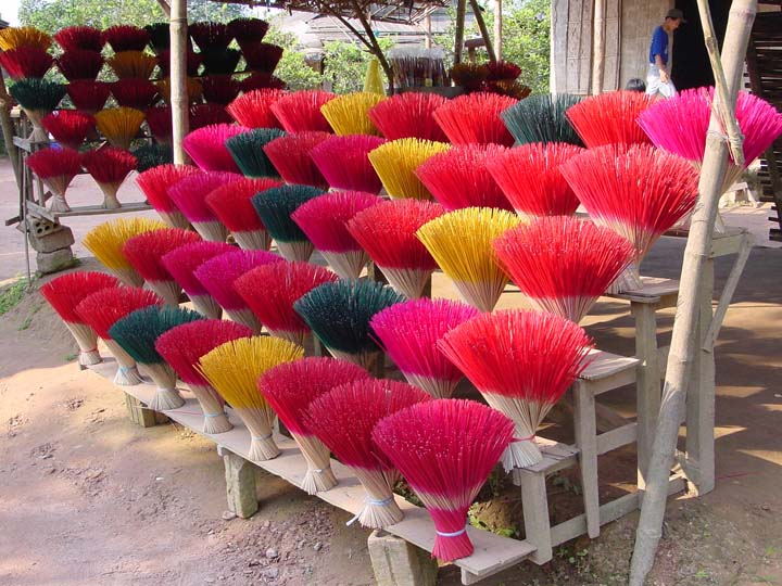 12-Hue incense 08