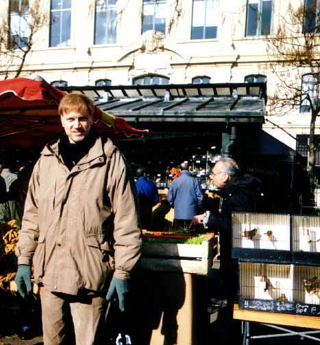 picture of guillaume at marche aux oiseaux on ile de la 
				cite