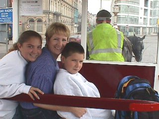 trolley.jpg - 21881 Bytes